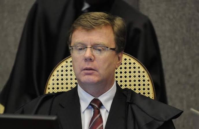 LUTO NO MEIO JURÍDICO:Morre ministro do STJ, aos 63&nbsp;anos