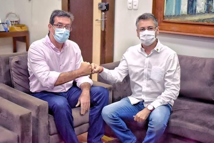 Clécio Luis em Busca de popularidade: A Tentativa de Adotar a Estratégia de Dr. Furlan em&nbsp;Macapá