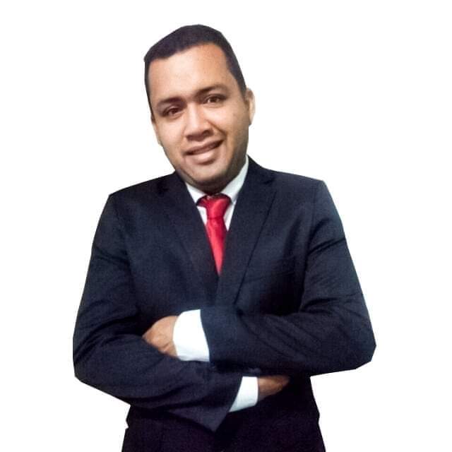 Estratégias Políticas Controversas Resultam na Exoneração de Blogueiro Próximo ao Governador Clécio&nbsp;Luis